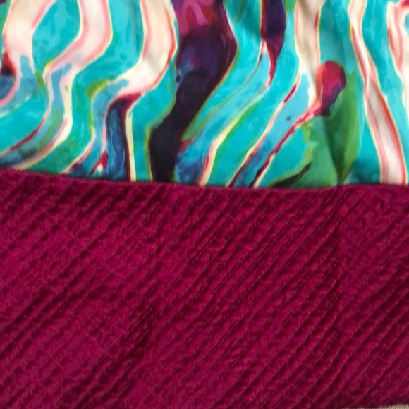 Top - Picture 3 of 3